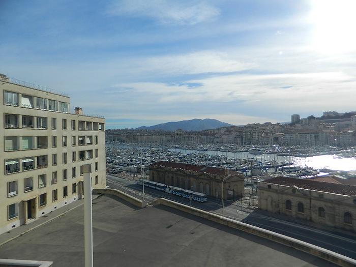 Marseille 13008/immobilier/CENTURY21 Can Transactions/Marseille vue port