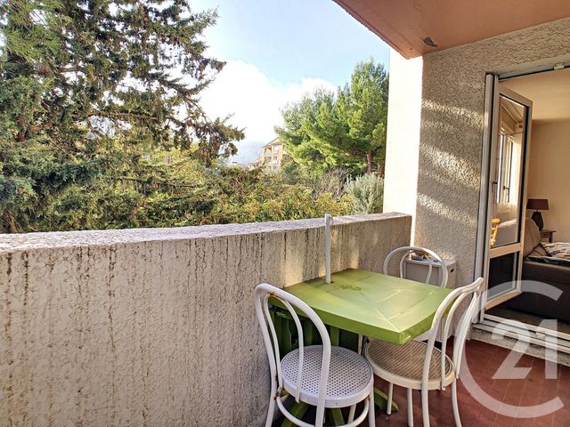 Afficher la photo en grand Appartement T3 à vendre - 3 pièces - 66.05 m2 - MARSEILLE - 13009 - PROVENCE-ALPES-COTE-D-AZUR - Century 21 Can Transactions