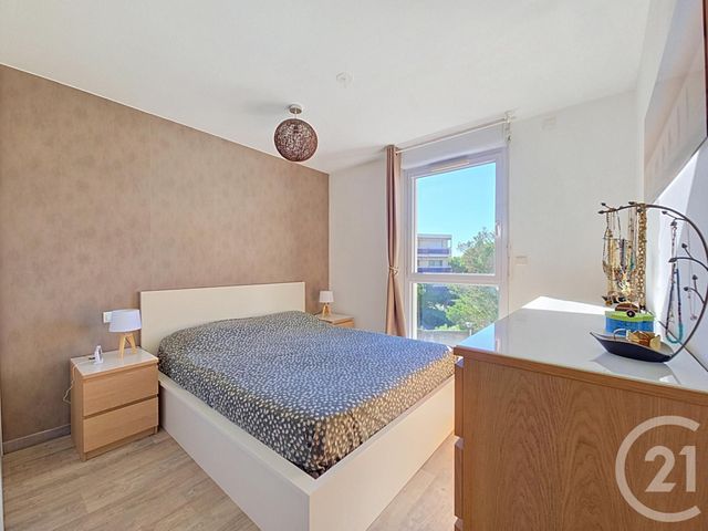 Appartement T3 à vendre - 3 pièces - 70.45 m2 - MARSEILLE - 13008 - PROVENCE-ALPES-COTE-D-AZUR - Century 21 Can Transactions