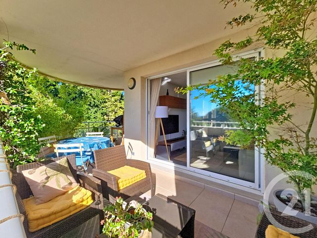 Appartement T3 à vendre - 3 pièces - 70.45 m2 - MARSEILLE - 13008 - PROVENCE-ALPES-COTE-D-AZUR - Century 21 Can Transactions