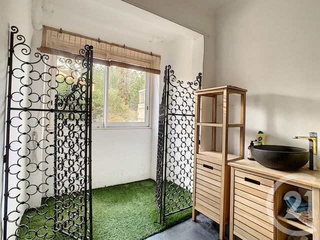 Afficher la photo en grand Appartement T1 à louer - 1 pièce - 33.18 m2 - MARSEILLE - 13008 - PROVENCE-ALPES-COTE-D-AZUR - Century 21 Can Transactions