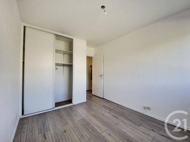 Appartement T3 à louer - 3 pièces - 64.4 m2 - MARSEILLE - 13008 - PROVENCE-ALPES-COTE-D-AZUR - Century 21 Can Transactions Appartement T3 à louer - 3 pièces - 64.4 m2 - MARSEILLE - 13008 - PROVENCE-ALPES-COTE-D-AZUR - Century 21 Can Transactions
