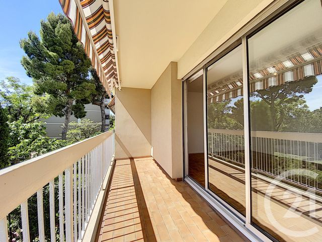 Appartement T3 à louer - 3 pièces - 64.4 m2 - MARSEILLE - 13008 - PROVENCE-ALPES-COTE-D-AZUR - Century 21 Can Transactions Appartement T3 à louer - 3 pièces - 64.4 m2 - MARSEILLE - 13008 - PROVENCE-ALPES-COTE-D-AZUR - Century 21 Can Transactions