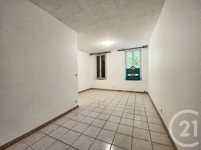 Afficher la photo en grand Appartement T1 à louer - 1 pièce - 35.0 m2 - MARSEILLE - 13011 - PROVENCE-ALPES-COTE-D-AZUR - Century 21 Can Transactions