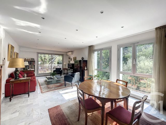 Appartement T5 à vendre - 5 pièces - 104.14 m2 - MARSEILLE - 13008 - PROVENCE-ALPES-COTE-D-AZUR - Century 21 Can Transactions