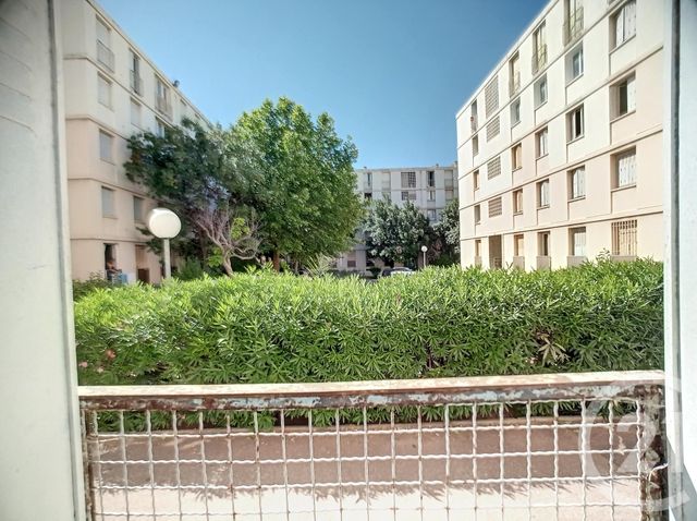 Appartement T3 à vendre - 3 pièces - 52.42 m2 - MARSEILLE - 13008 - PROVENCE-ALPES-COTE-D-AZUR - Century 21 Can Transactions