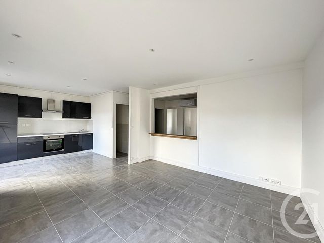Appartement F3 à louer - 3 pièces - 63.93 m2 - MARSEILLE - 13009 - PROVENCE-ALPES-COTE-D-AZUR - Century 21 Can Transactions