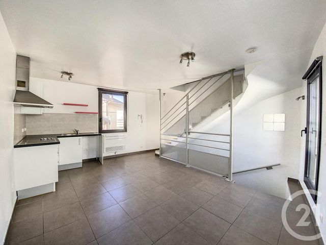 maison à louer - 3 pièces - 56.1 m2 - MARSEILLE - 13008 - PROVENCE-ALPES-COTE-D-AZUR - Century 21 Can Transactions