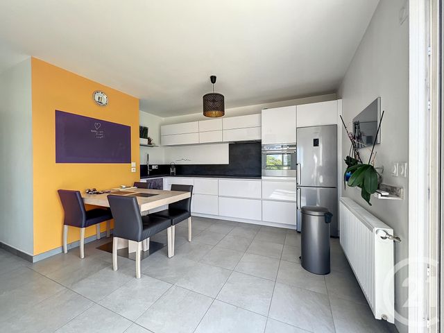 Appartement T3 à louer - 3 pièces - 61.34 m2 - MARSEILLE - 13008 - PROVENCE-ALPES-COTE-D-AZUR - Century 21 Can Transactions