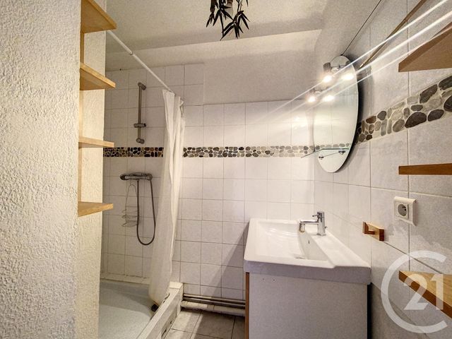 Appartement T2 à vendre - 2 pièces - 37.6 m2 - MARSEILLE - 13010 - PROVENCE-ALPES-COTE-D-AZUR - Century 21 Can Transactions