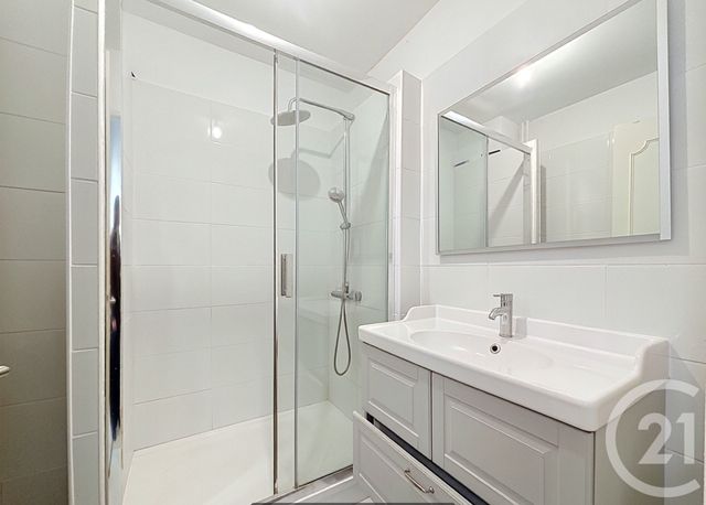 Appartement F4 à louer - 4 pièces - 72.0 m2 - MARSEILLE - 13008 - PROVENCE-ALPES-COTE-D-AZUR - Century 21 Can Transactions