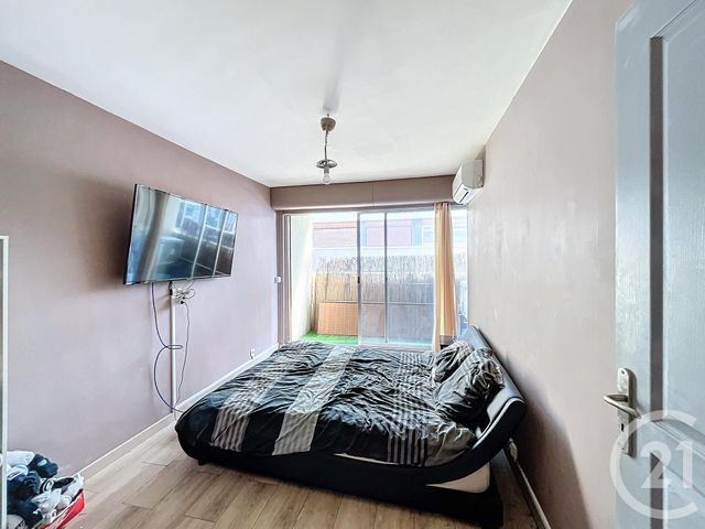 Appartement F2 à vendre - 2 pièces - 44.98 m2 - MARSEILLE - 13009 - PROVENCE-ALPES-COTE-D-AZUR - Century 21 Can Transactions