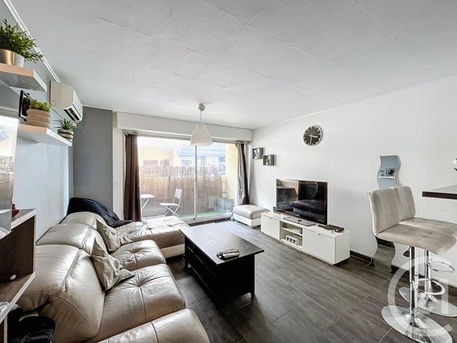 Appartement F2 à vendre - 2 pièces - 44.98 m2 - MARSEILLE - 13009 - PROVENCE-ALPES-COTE-D-AZUR - Century 21 Can Transactions