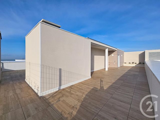 Appartement T4 à vendre - 4 pièces - 102.25 m2 - MARSEILLE - 13008 - PROVENCE-ALPES-COTE-D-AZUR - Century 21 Can Transactions