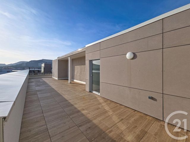 Appartement T4 à vendre - 4 pièces - 102.25 m2 - MARSEILLE - 13008 - PROVENCE-ALPES-COTE-D-AZUR - Century 21 Can Transactions