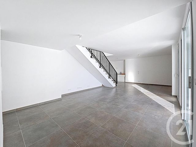 Appartement T4 à vendre - 4 pièces - 102.25 m2 - MARSEILLE - 13008 - PROVENCE-ALPES-COTE-D-AZUR - Century 21 Can Transactions