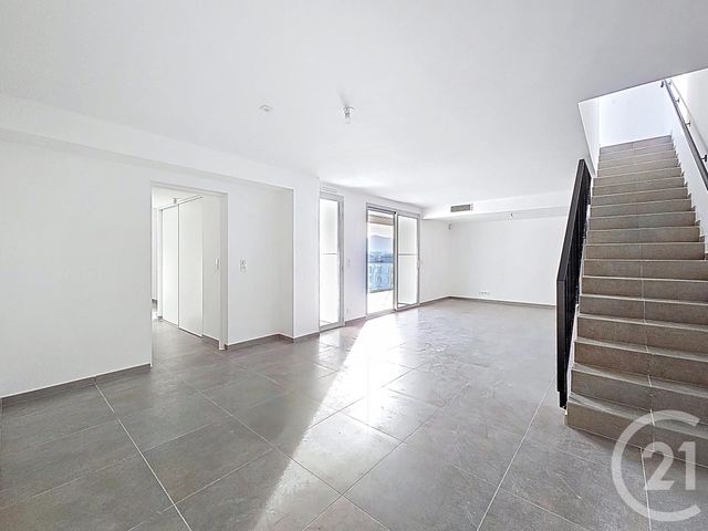 Appartement T4 à vendre - 4 pièces - 102.25 m2 - MARSEILLE - 13008 - PROVENCE-ALPES-COTE-D-AZUR - Century 21 Can Transactions