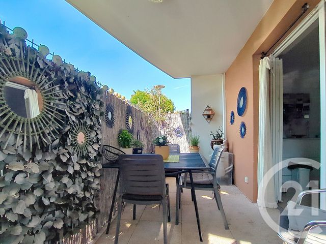 Appartement T3 à vendre - 3 pièces - 52.9 m2 - MARSEILLE - 13008 - PROVENCE-ALPES-COTE-D-AZUR - Century 21 Can Transactions