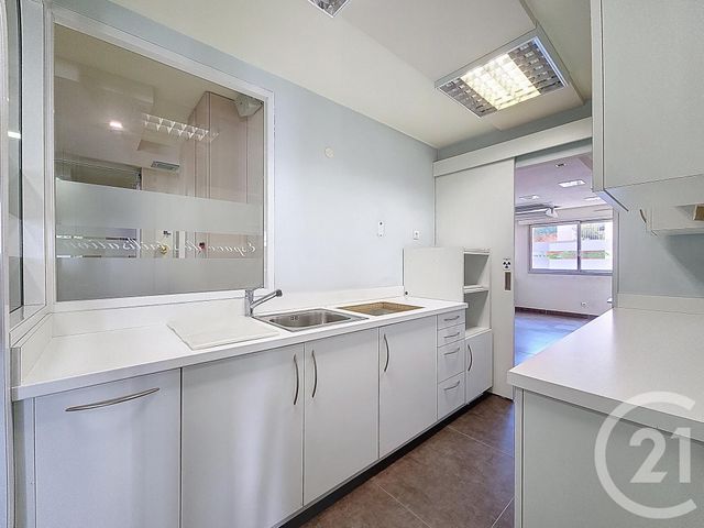 Appartement T4 à vendre - 4 pièces - 85.25 m2 - MARSEILLE - 13008 - PROVENCE-ALPES-COTE-D-AZUR - Century 21 Can Transactions