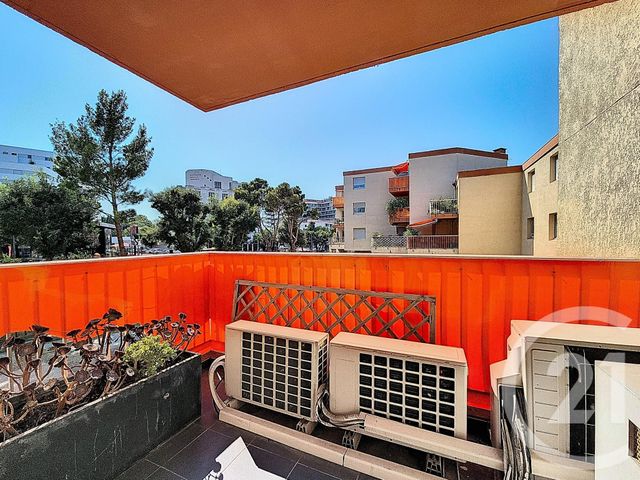 Appartement T4 à vendre - 4 pièces - 85.25 m2 - MARSEILLE - 13008 - PROVENCE-ALPES-COTE-D-AZUR - Century 21 Can Transactions