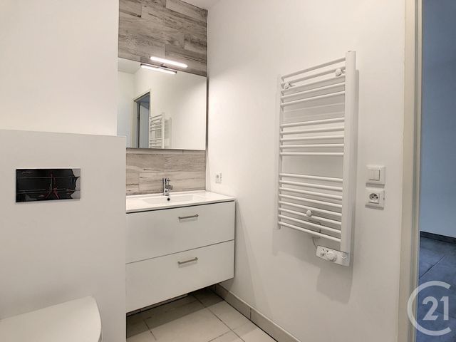 Appartement F2 à louer - 2 pièces - 38.15 m2 - MARSEILLE - 13012 - PROVENCE-ALPES-COTE-D-AZUR - Century 21 Can Transactions