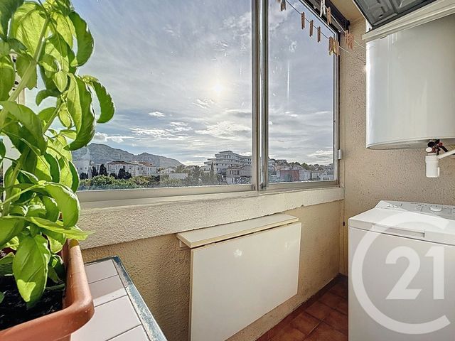 Appartement T3 à vendre - 3 pièces - 50.0 m2 - MARSEILLE - 13008 - PROVENCE-ALPES-COTE-D-AZUR - Century 21 Can Transactions