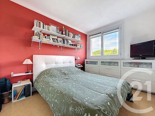 Appartement T3 à vendre - 3 pièces - 50.0 m2 - MARSEILLE - 13008 - PROVENCE-ALPES-COTE-D-AZUR - Century 21 Can Transactions