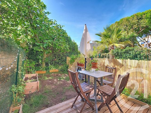 Appartement T2 à vendre - 2 pièces - 30.0 m2 - MARSEILLE - 13008 - PROVENCE-ALPES-COTE-D-AZUR - Century 21 Can Transactions