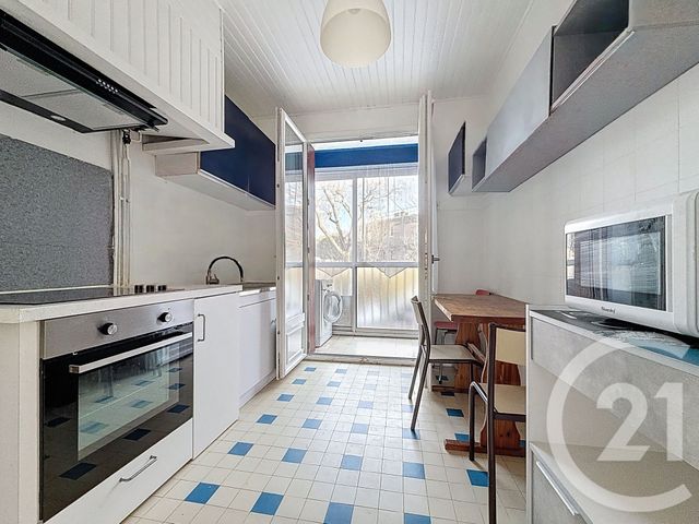 Appartement T3 à vendre - 3 pièces - 57.75 m2 - MARSEILLE - 13008 - PROVENCE-ALPES-COTE-D-AZUR - Century 21 Can Transactions