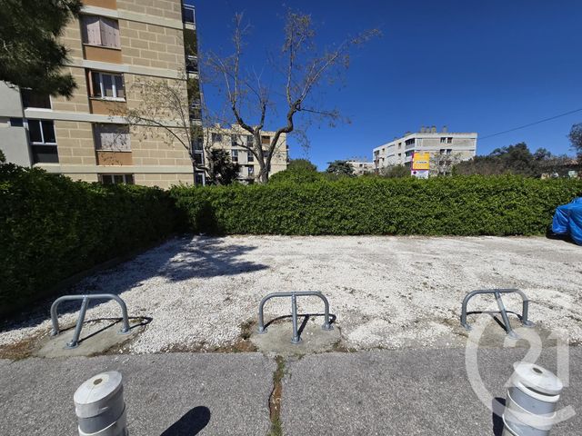 parking à vendre - 14.0 m2 - MARSEILLE - 13008 - PROVENCE-ALPES-COTE-D-AZUR - Century 21 Can Transactions