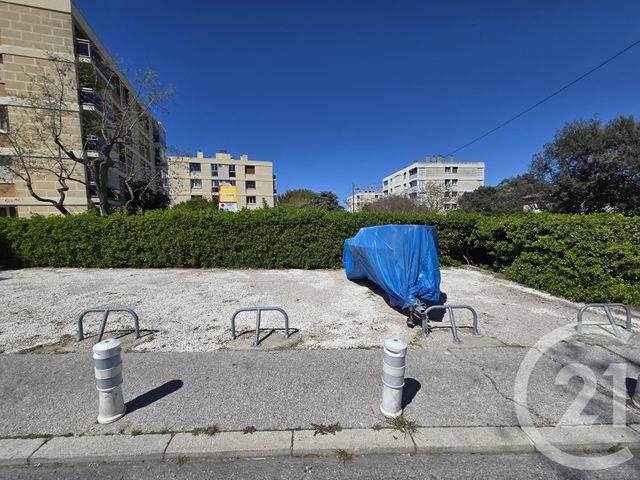 parking à vendre - 14.0 m2 - MARSEILLE - 13008 - PROVENCE-ALPES-COTE-D-AZUR - Century 21 Can Transactions