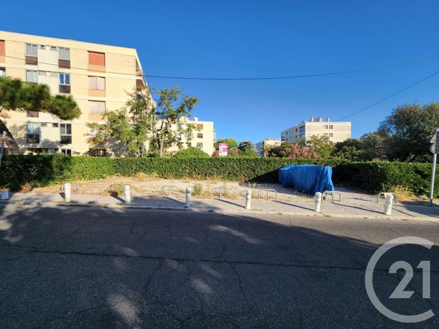 parking à vendre - 14.0 m2 - MARSEILLE - 13008 - PROVENCE-ALPES-COTE-D-AZUR - Century 21 Can Transactions