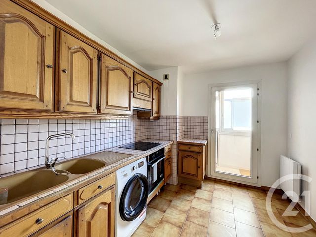 Appartement T3 à louer - 3 pièces - 86.3 m2 - MARSEILLE - 13008 - PROVENCE-ALPES-COTE-D-AZUR - Century 21 Can Transactions