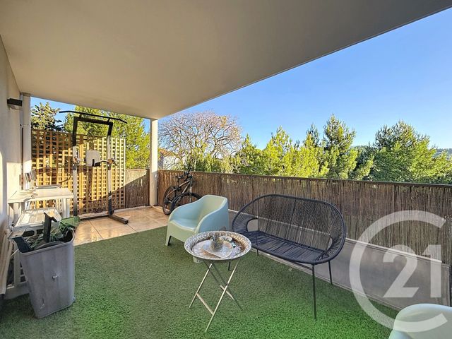 Appartement F3 à vendre - 3 pièces - 64.45 m2 - MARSEILLE - 13009 - PROVENCE-ALPES-COTE-D-AZUR - Century 21 Can Transactions