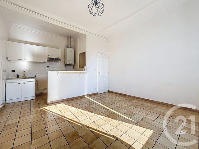 Appartement F2 à louer - 2 pièces - 39.65 m2 - MARSEILLE - 13003 - PROVENCE-ALPES-COTE-D-AZUR - Century 21 Can Transactions