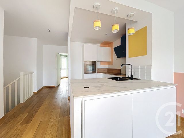 Appartement F4 à louer - 4 pièces - 80.0 m2 - MARSEILLE - 13008 - PROVENCE-ALPES-COTE-D-AZUR - Century 21 Can Transactions