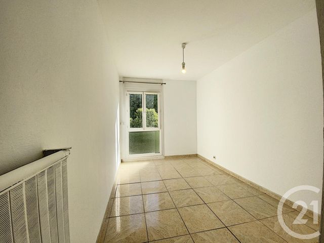 Appartement F3 à vendre - 3 pièces - 70.0 m2 - MARSEILLE - 13008 - PROVENCE-ALPES-COTE-D-AZUR - Century 21 Can Transactions