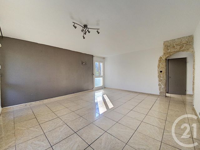 Appartement F3 à vendre - 3 pièces - 70.0 m2 - MARSEILLE - 13008 - PROVENCE-ALPES-COTE-D-AZUR - Century 21 Can Transactions