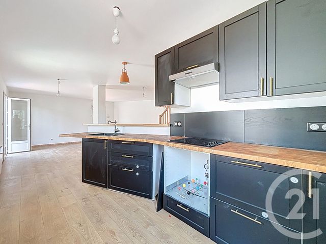 maison à louer - 4 pièces - 95.4 m2 - MARSEILLE - 13007 - PROVENCE-ALPES-COTE-D-AZUR - Century 21 Can Transactions