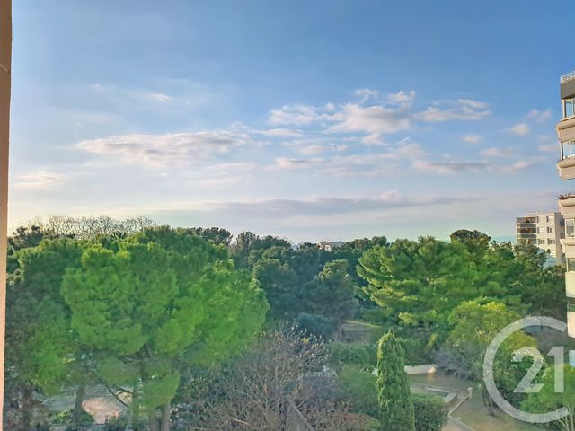 Appartement T3 à vendre - 3 pièces - 71.9 m2 - MARSEILLE - 13008 - PROVENCE-ALPES-COTE-D-AZUR - Century 21 Can Transactions