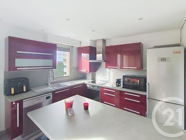 Appartement T3 à vendre - 3 pièces - 71.9 m2 - MARSEILLE - 13008 - PROVENCE-ALPES-COTE-D-AZUR - Century 21 Can Transactions