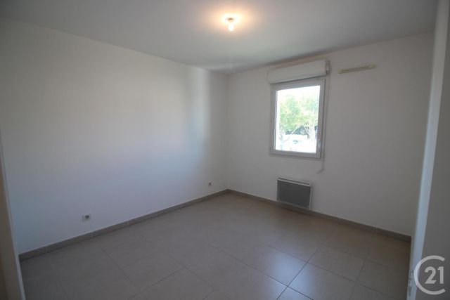 Appartement T3 à louer - 3 pièces - 54.7 m2 - MARSEILLE - 13008 - PROVENCE-ALPES-COTE-D-AZUR - Century 21 Can Transactions