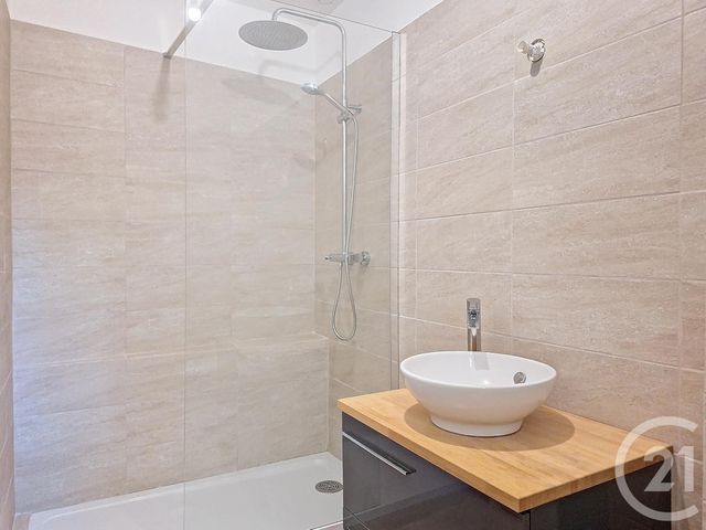 maison à louer - 2 pièces - 51.74 m2 - MARSEILLE - 13008 - PROVENCE-ALPES-COTE-D-AZUR - Century 21 Can Transactions