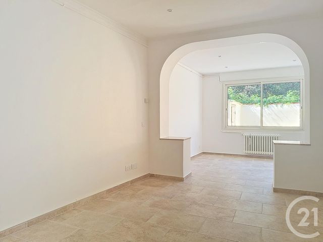 maison à louer - 2 pièces - 51.74 m2 - MARSEILLE - 13008 - PROVENCE-ALPES-COTE-D-AZUR - Century 21 Can Transactions