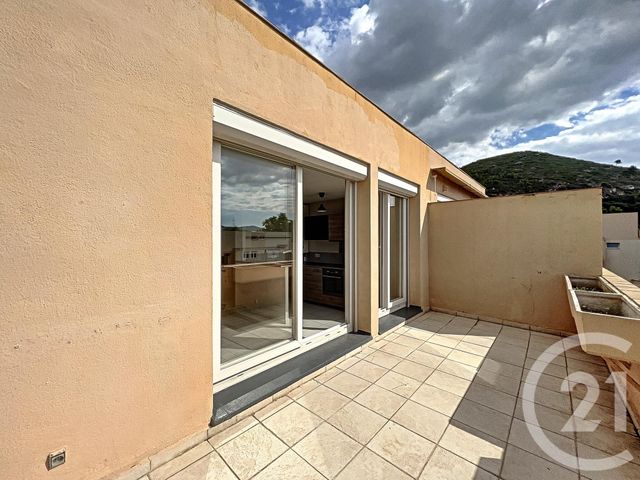 Appartement T2 à louer - 2 pièces - 34.27 m2 - MARSEILLE - 13009 - PROVENCE-ALPES-COTE-D-AZUR - Century 21 Can Transactions