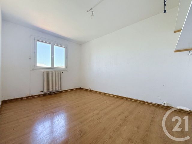 Appartement T3 à vendre - 4 pièces - 80.0 m2 - MARSEILLE - 13008 - PROVENCE-ALPES-COTE-D-AZUR - Century 21 Can Transactions