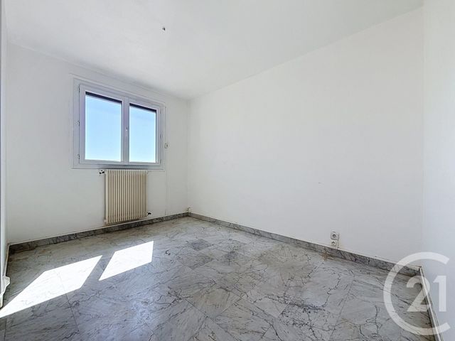 Appartement T3 à vendre - 4 pièces - 80.0 m2 - MARSEILLE - 13008 - PROVENCE-ALPES-COTE-D-AZUR - Century 21 Can Transactions