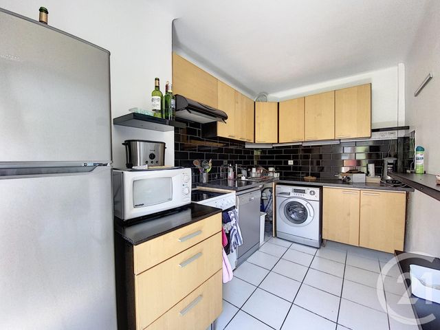 Appartement T3 à louer - 4 pièces - 64.65 m2 - MARSEILLE - 13008 - PROVENCE-ALPES-COTE-D-AZUR - Century 21 Can Transactions