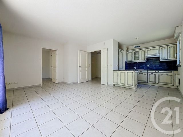 Appartement T2 à vendre - 2 pièces - 45.65 m2 - MARSEILLE - 13008 - PROVENCE-ALPES-COTE-D-AZUR - Century 21 Can Transactions