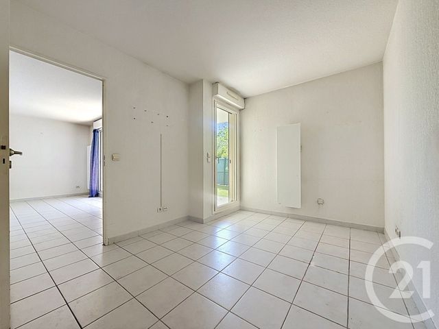 Appartement T2 à vendre - 2 pièces - 45.65 m2 - MARSEILLE - 13008 - PROVENCE-ALPES-COTE-D-AZUR - Century 21 Can Transactions
